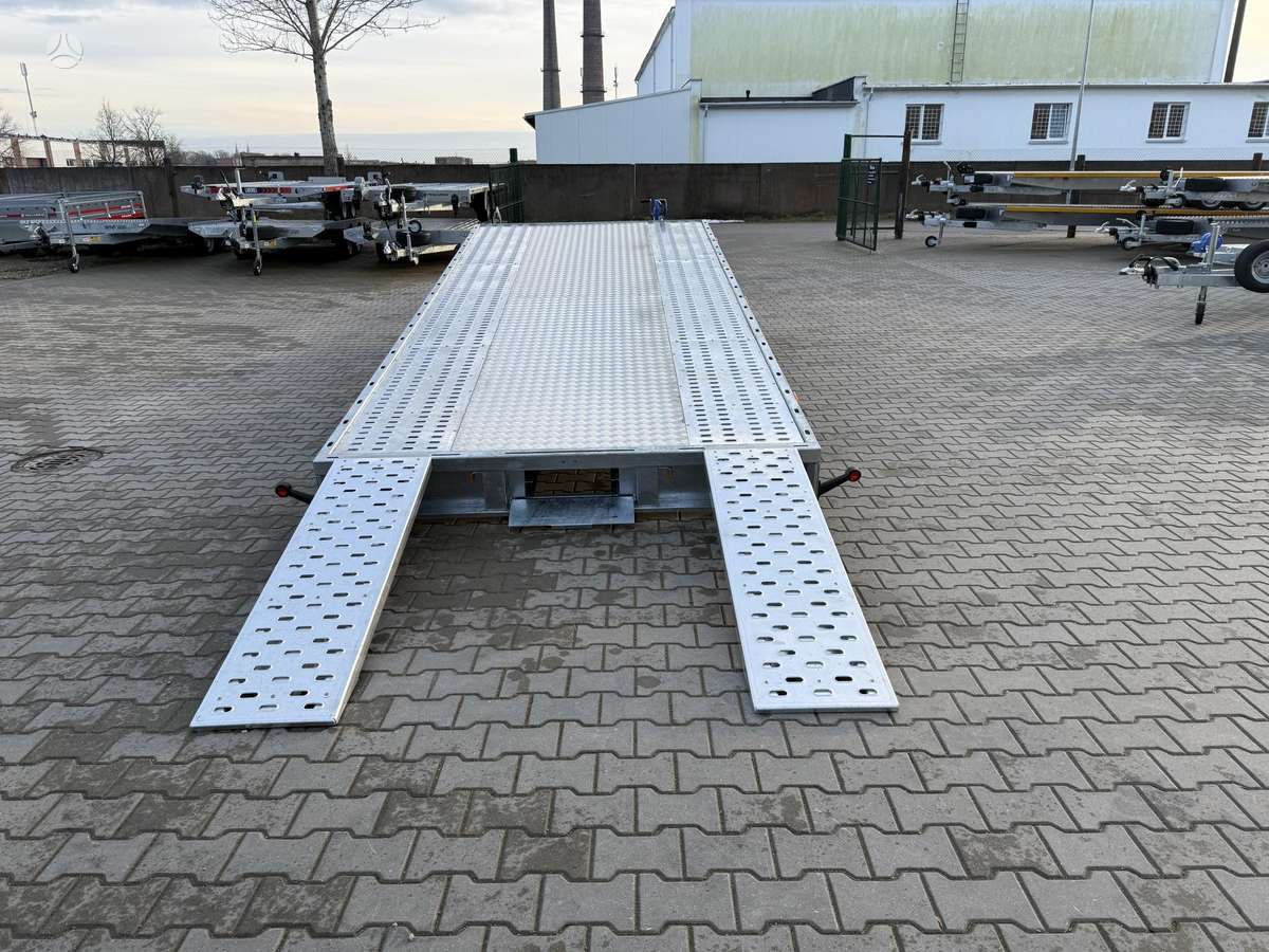 Balhanger OPTI, auto transporter