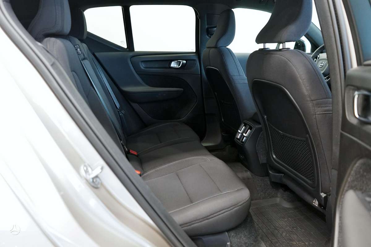 Volvo XC40 - 12