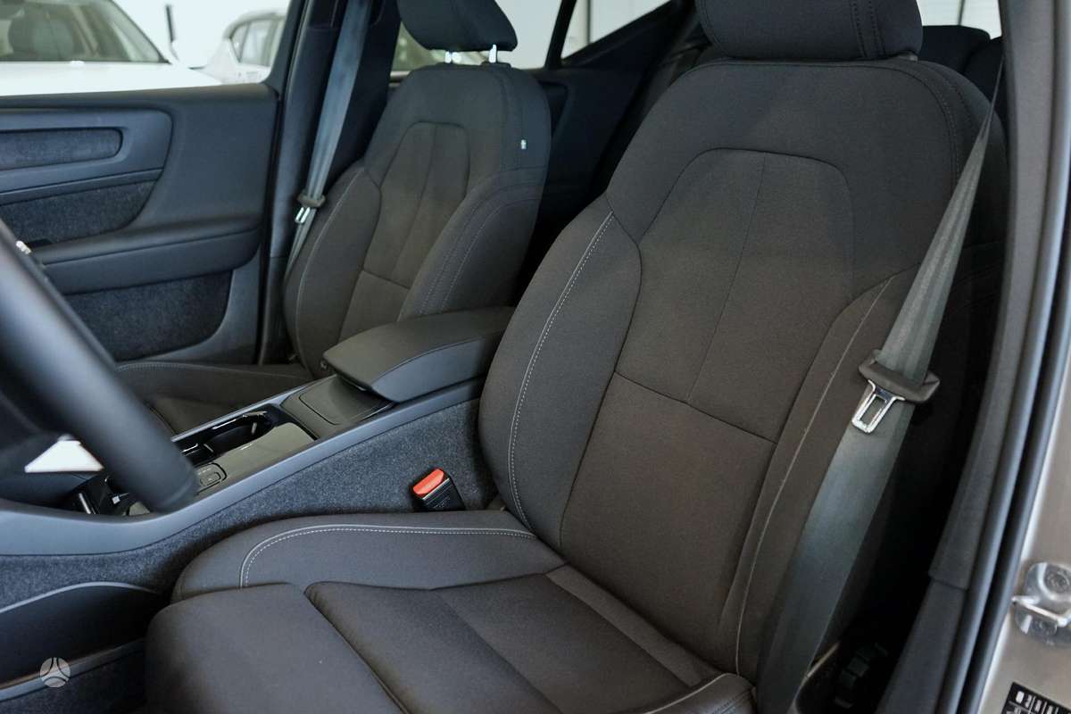 Volvo XC40 - 11