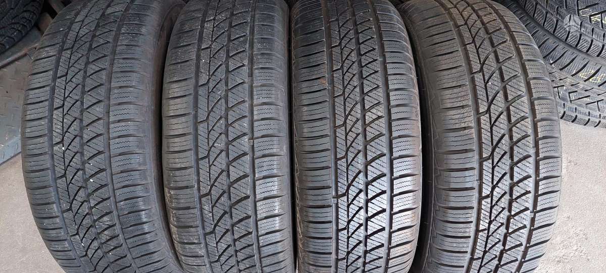 Hankook, universalios 205/55 R17