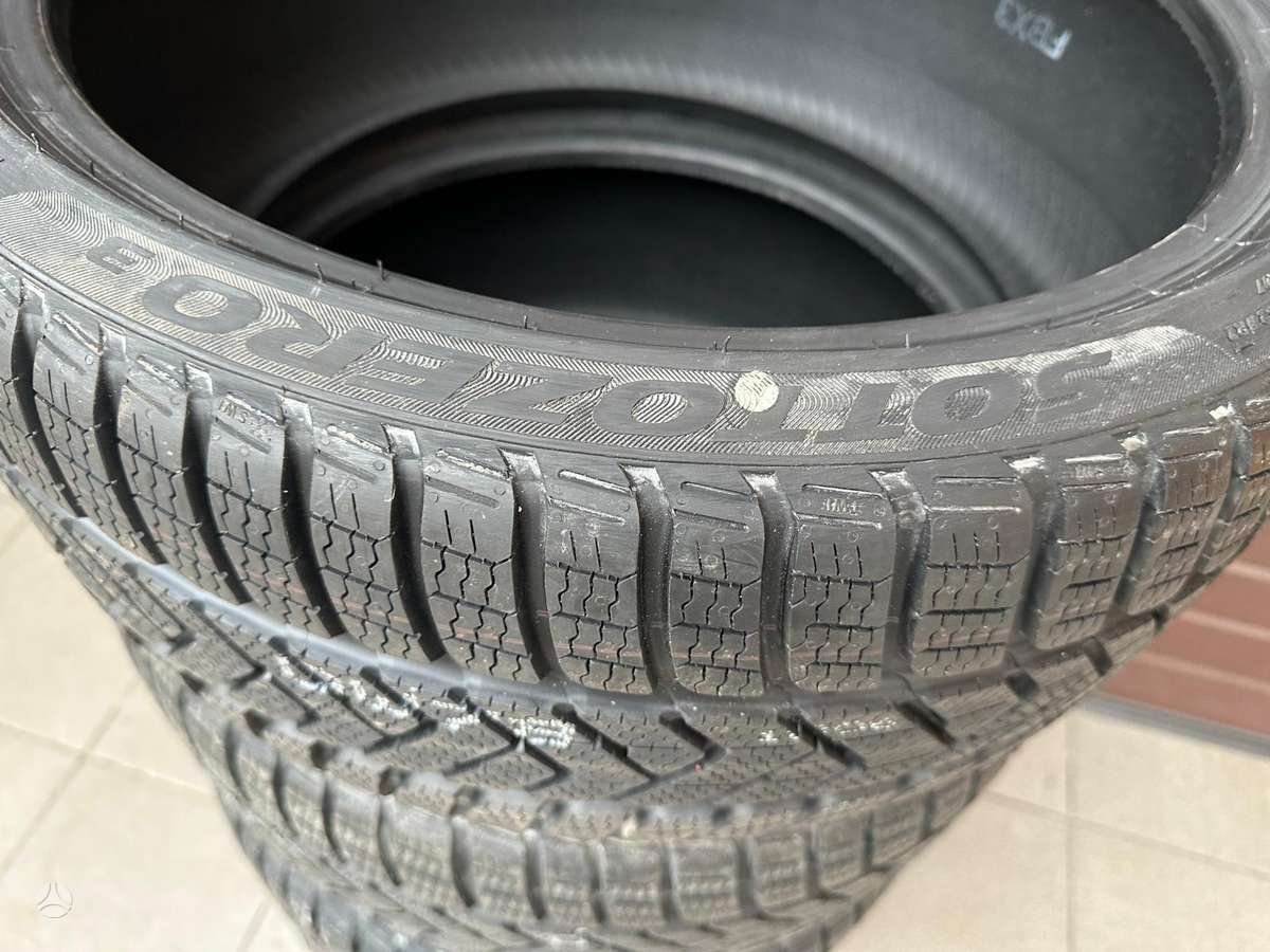 Pirelli Sottozero3, winter 235/35 R19