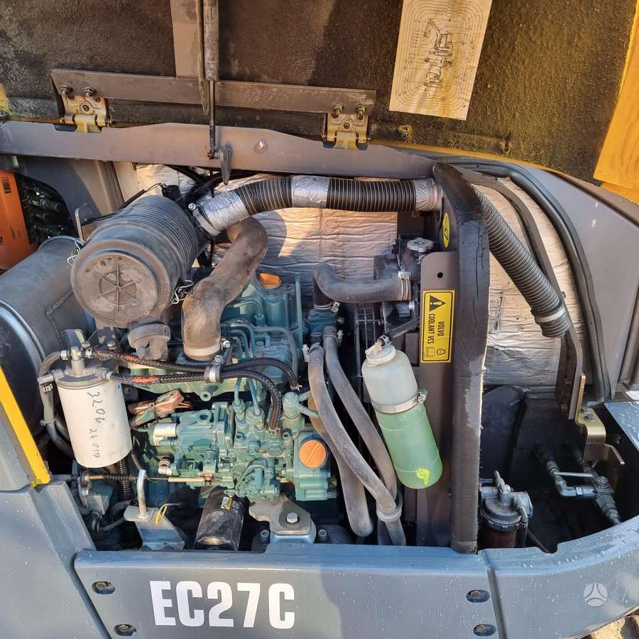 Volvo EC 27C, mini excavator
