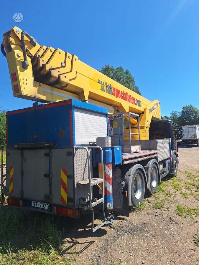 Scania P 3210, crane trucks