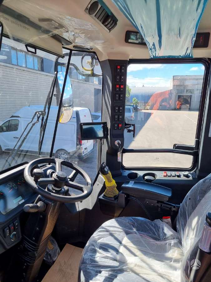 LIUGONG 848H, frontal loader