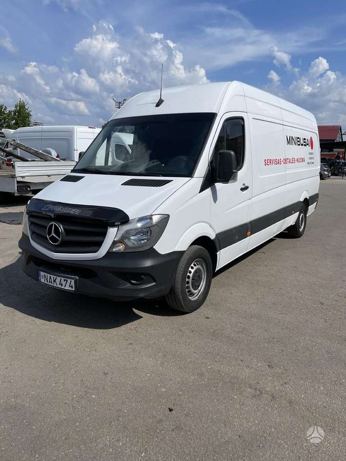 Mercedes-Benz Sprinter, cargo van