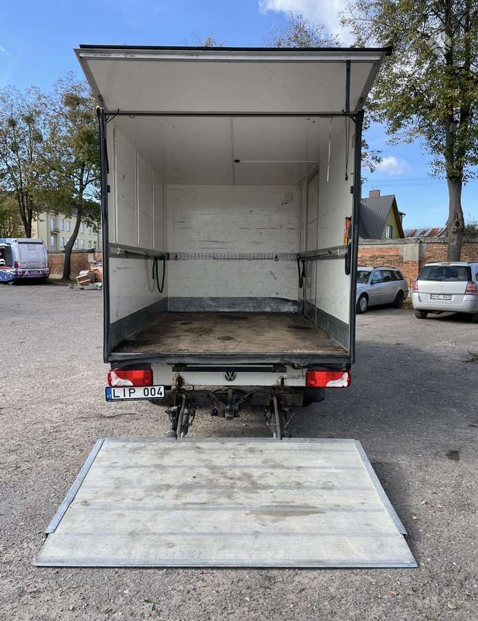 Mercedes-Benz Sprinter, cargo van