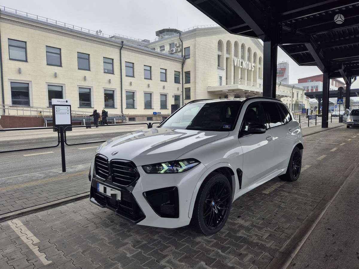BMW X5, 3.5 l., visureigis / krosoveris