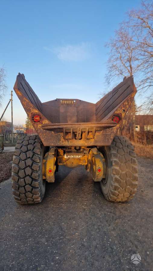 Moxy MT30R, самосвалы