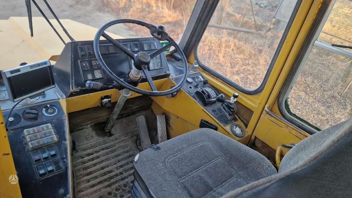 Moxy MT30R, самосвалы