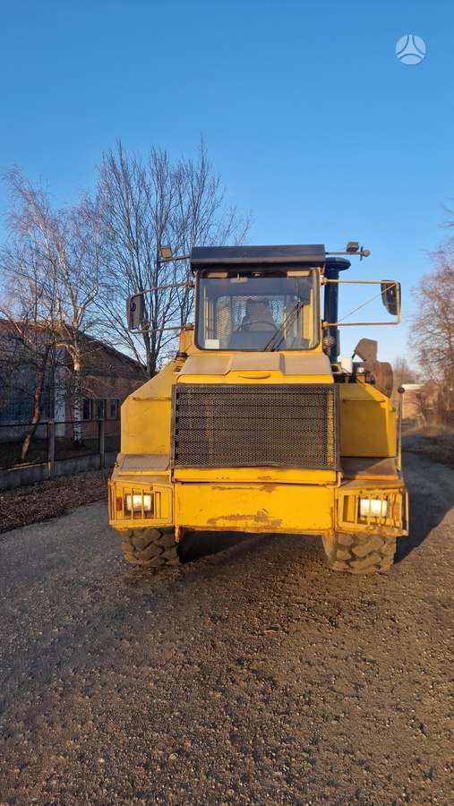 Moxy MT30R, dumpers / tippers