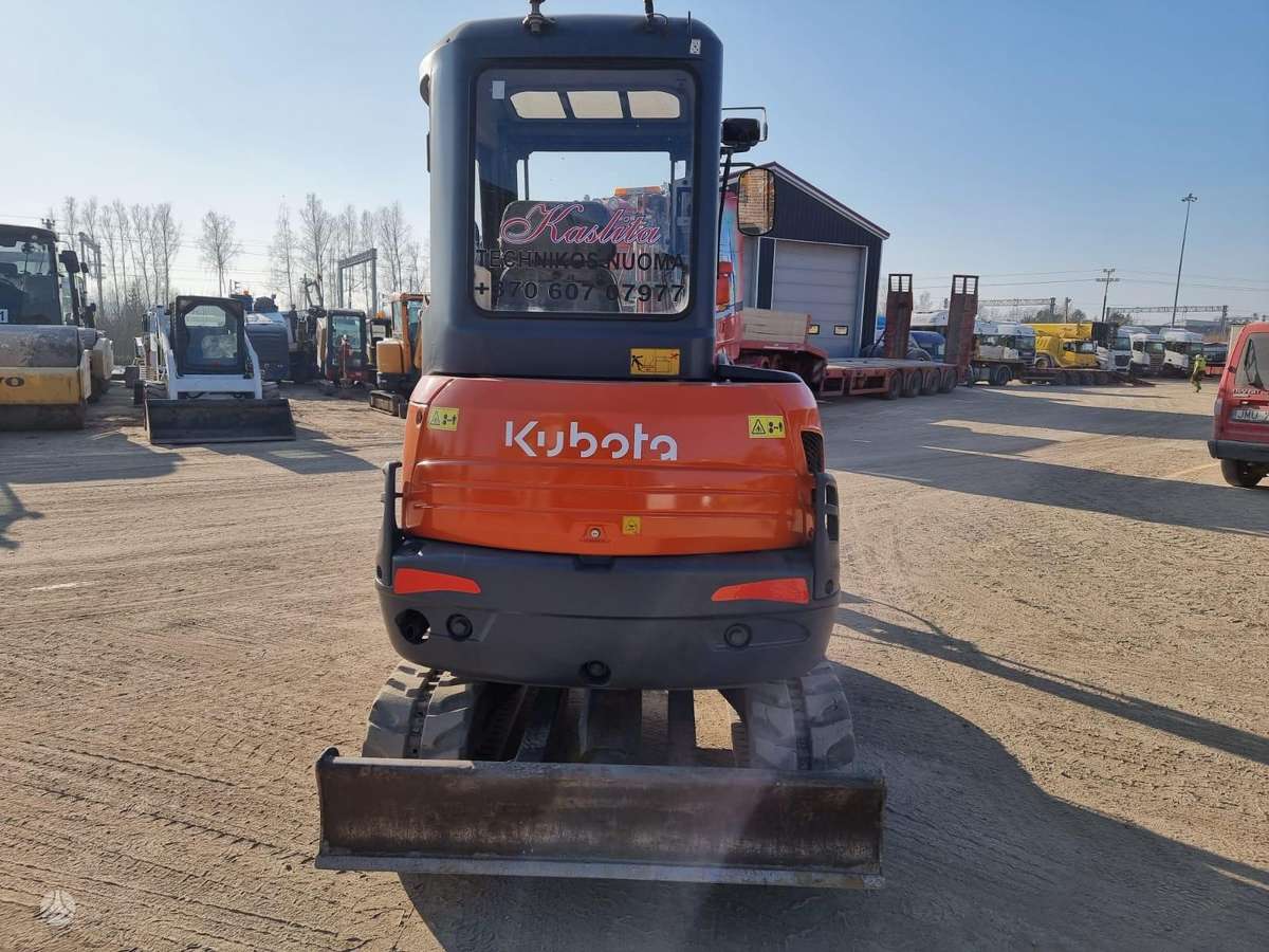 Kubota KX 61-3, mini excavator