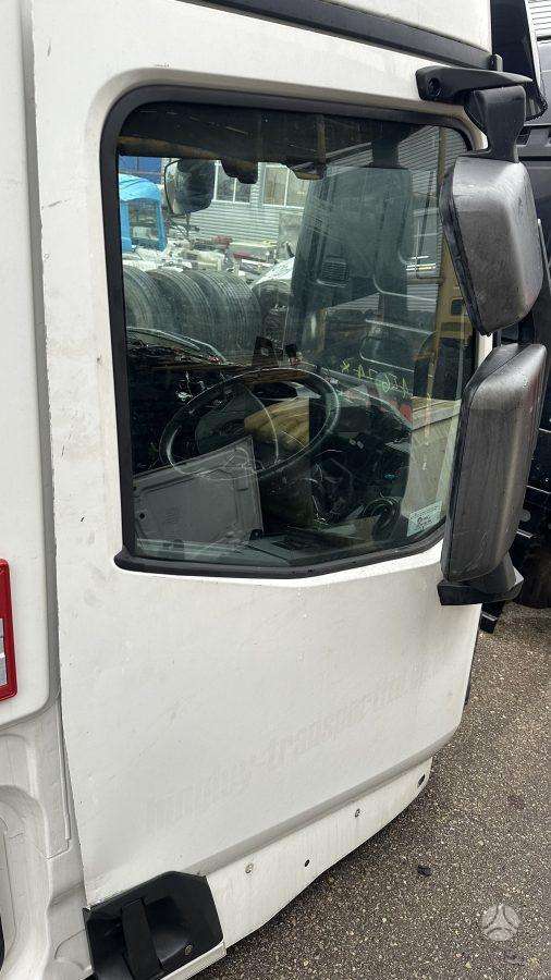 Renault T durys, тягачи