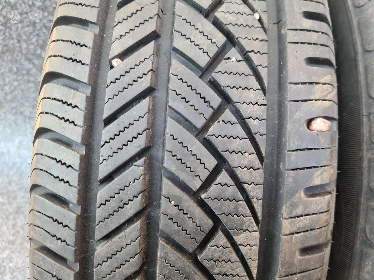 Ford TRANSIT, tērauda apzīmogoti, R15