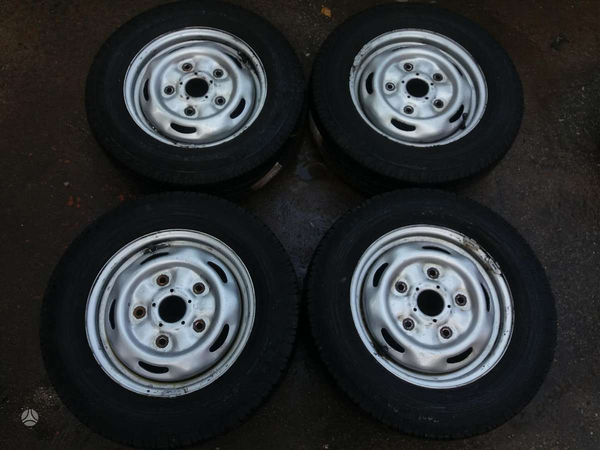 Ford TRANSIT, tērauda apzīmogoti, R15