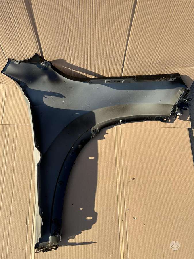 BMW X1 kėbulo dalys