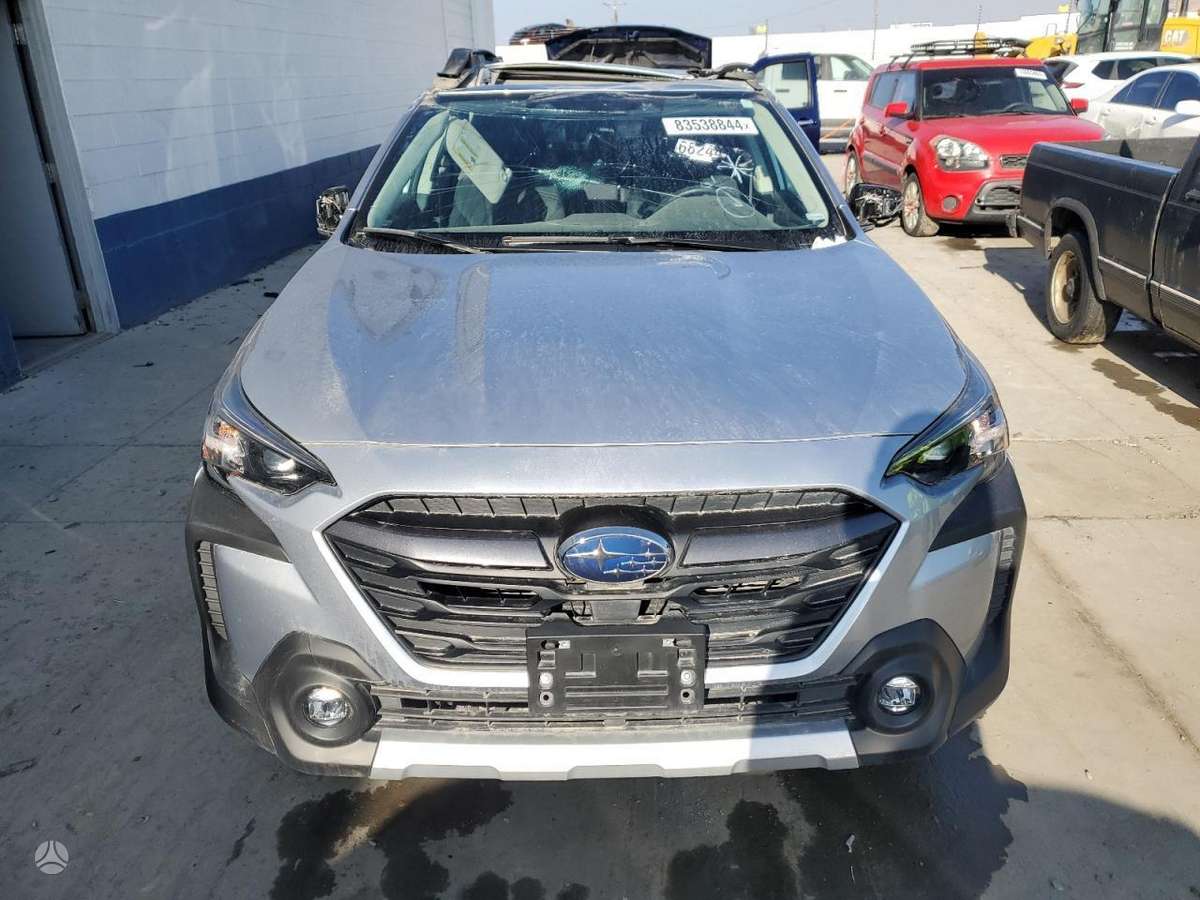 Subaru Outback детали кузова