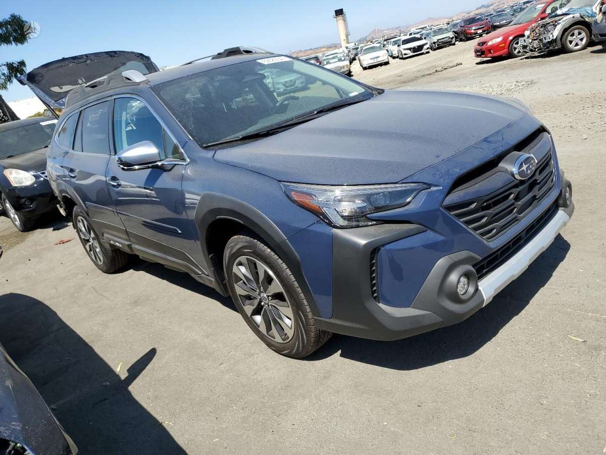 Subaru Outback kėbulo dalys