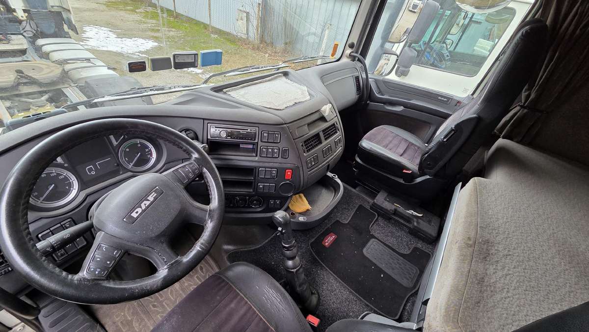 DAF XF 460 FT, double sleeper