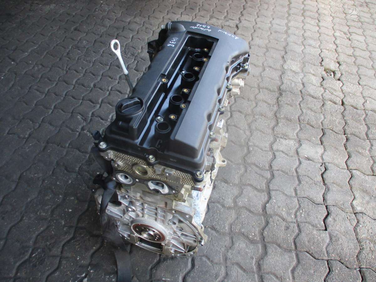 Mitsubishi Outlander Variklis 2 4hibrid 4b12