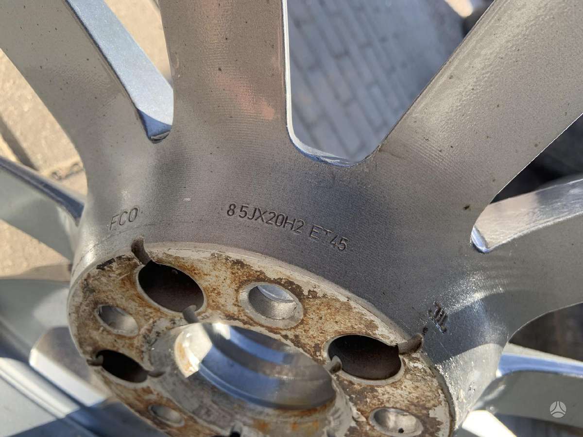 Audi 4G0601025G, light alloy, R20