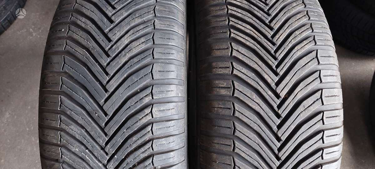 Michelin, universalios 215/50 R18