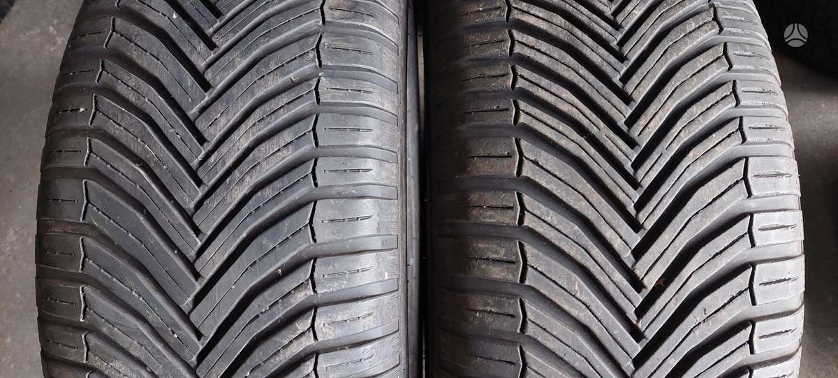 Michelin, всесезонные 215/50 R18