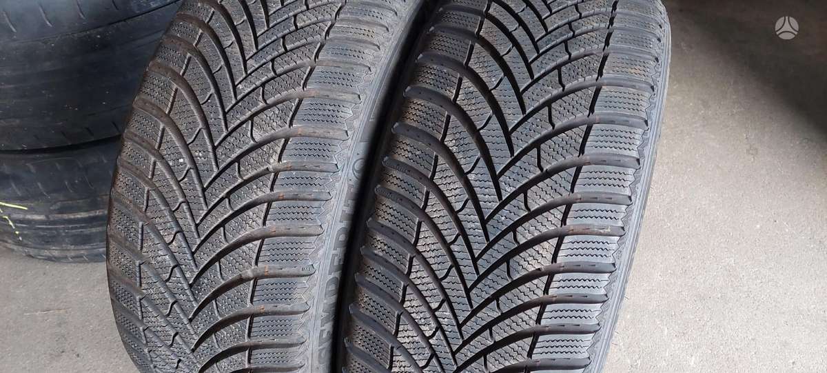 Semperit, зимние 225/40 R18