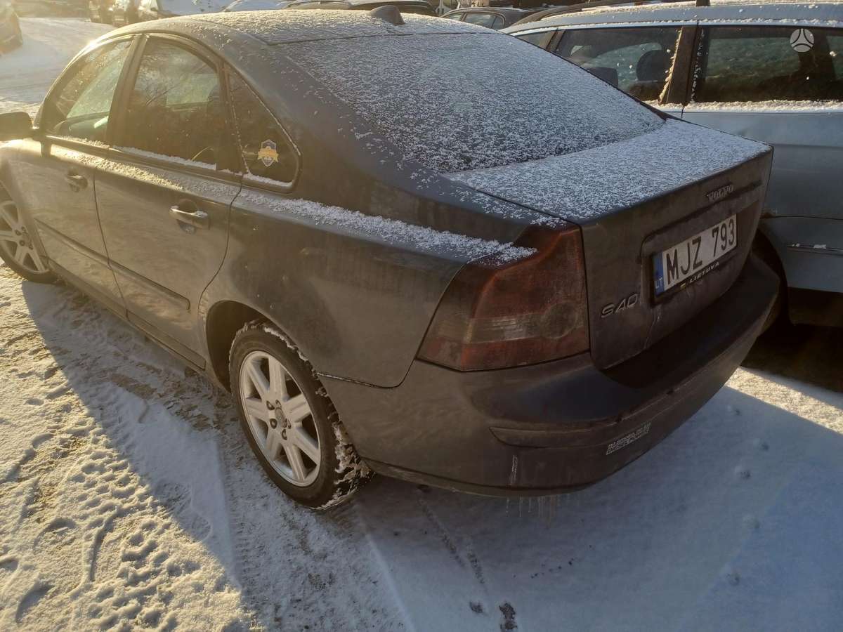 Volvo S40