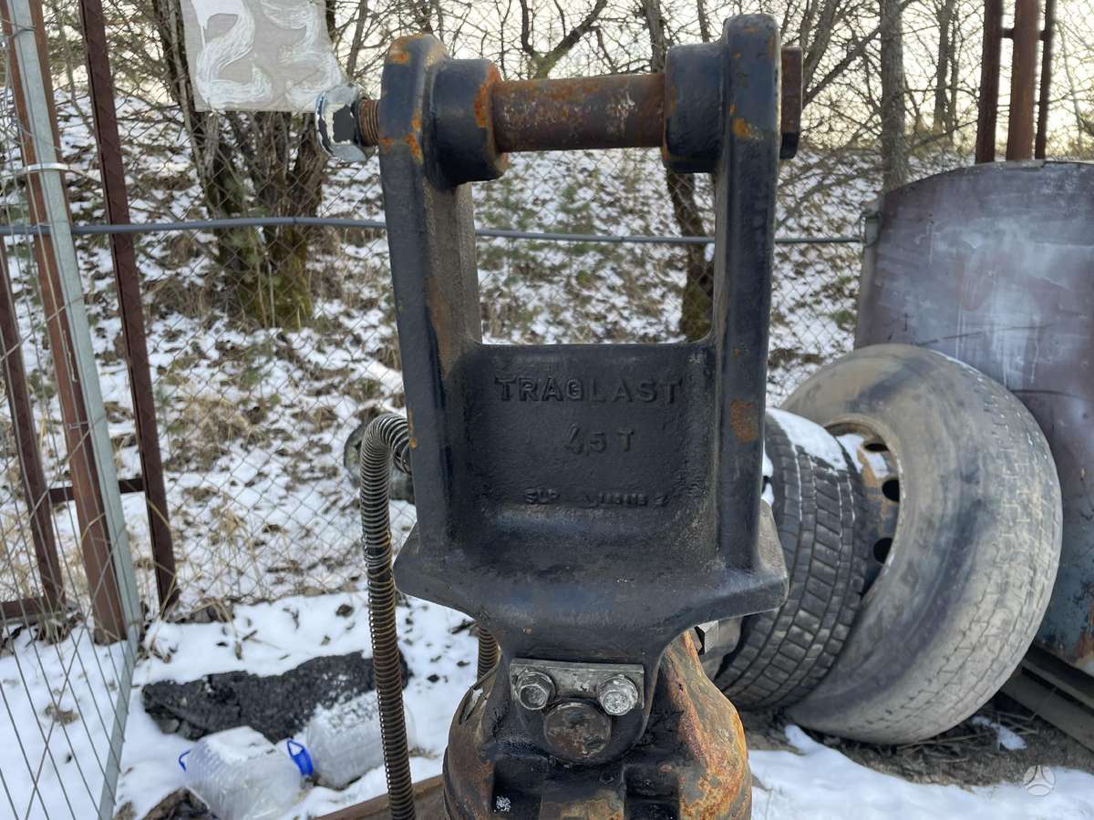 -Kita- Kita, kaušai