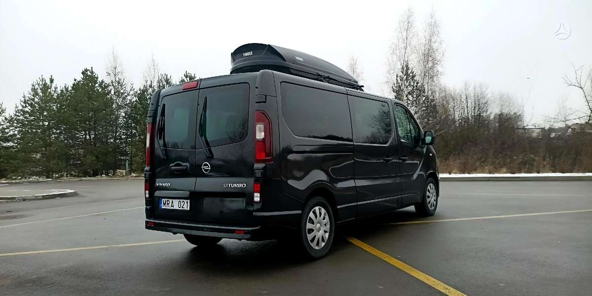 Opel Vivaro BiTurbo, passenger minibus