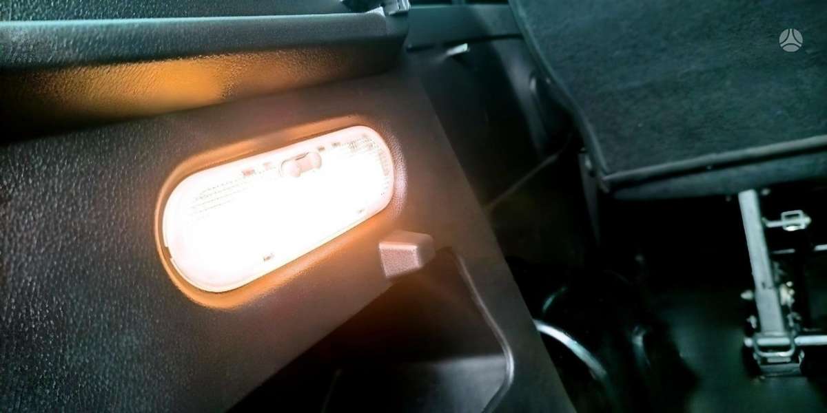 Opel Vivaro BiTurbo, passenger minibus