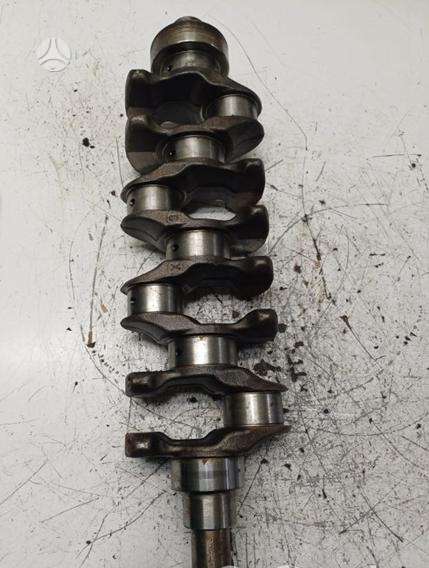 Toyota Hilux crankshaft