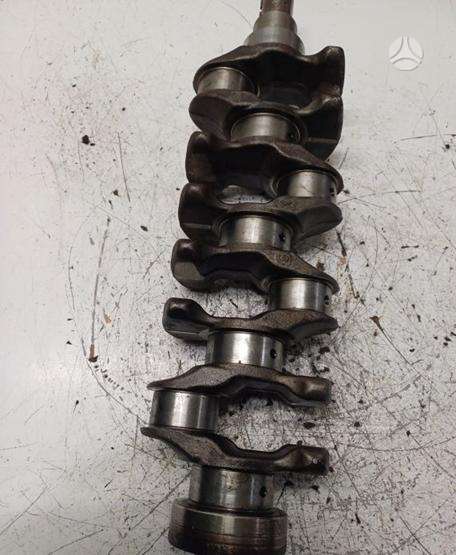 Toyota Hilux crankshaft