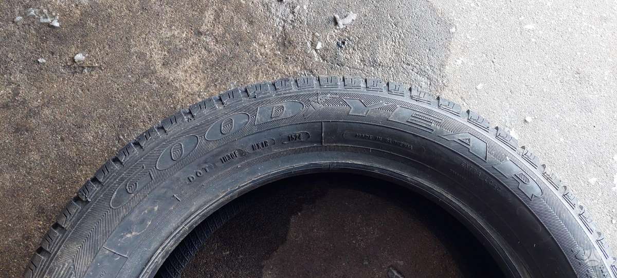 Goodyear, universalios 205/55 R16