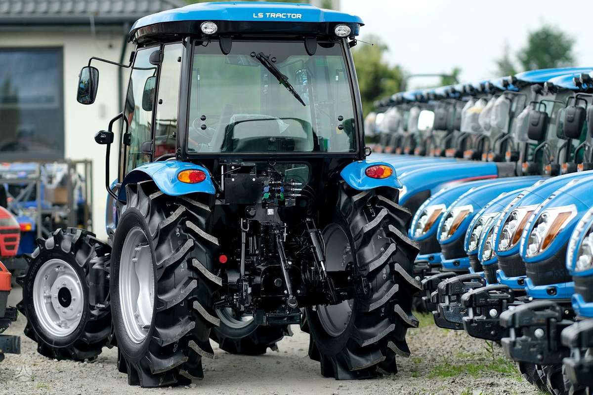 LS Mtron XU 6168, тракторы