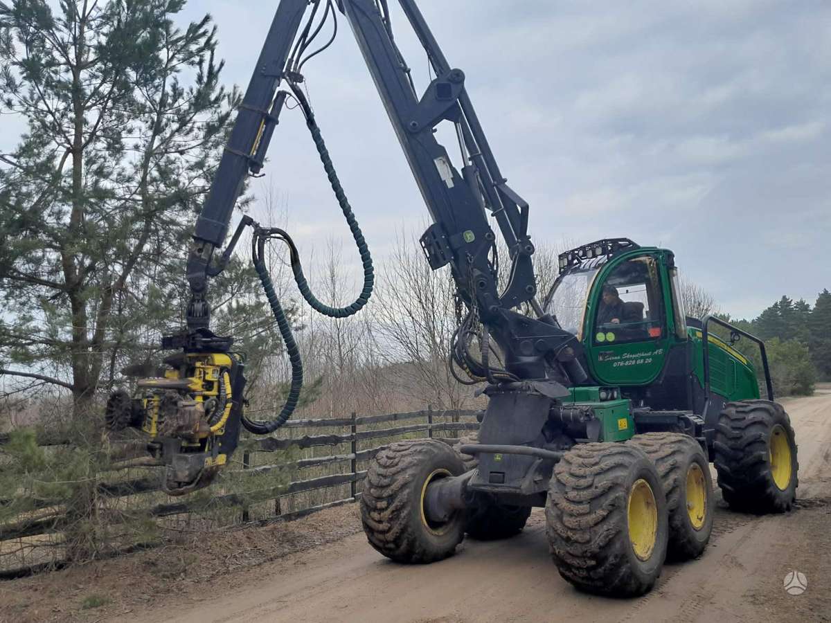 John Deere 1270 E   IT 4, харвестеры