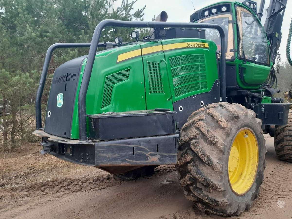 John Deere 1270 E   IT 4, харвестеры