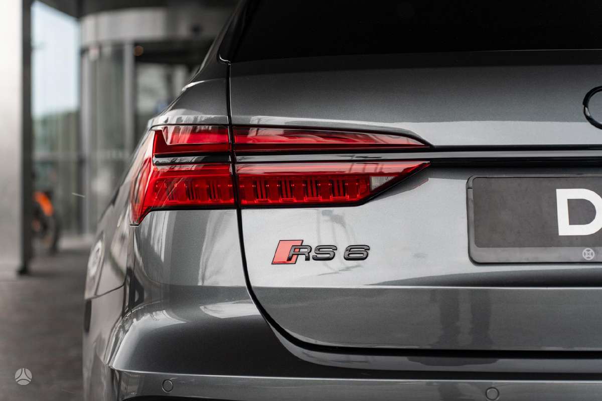 Audi RS 6, universalas