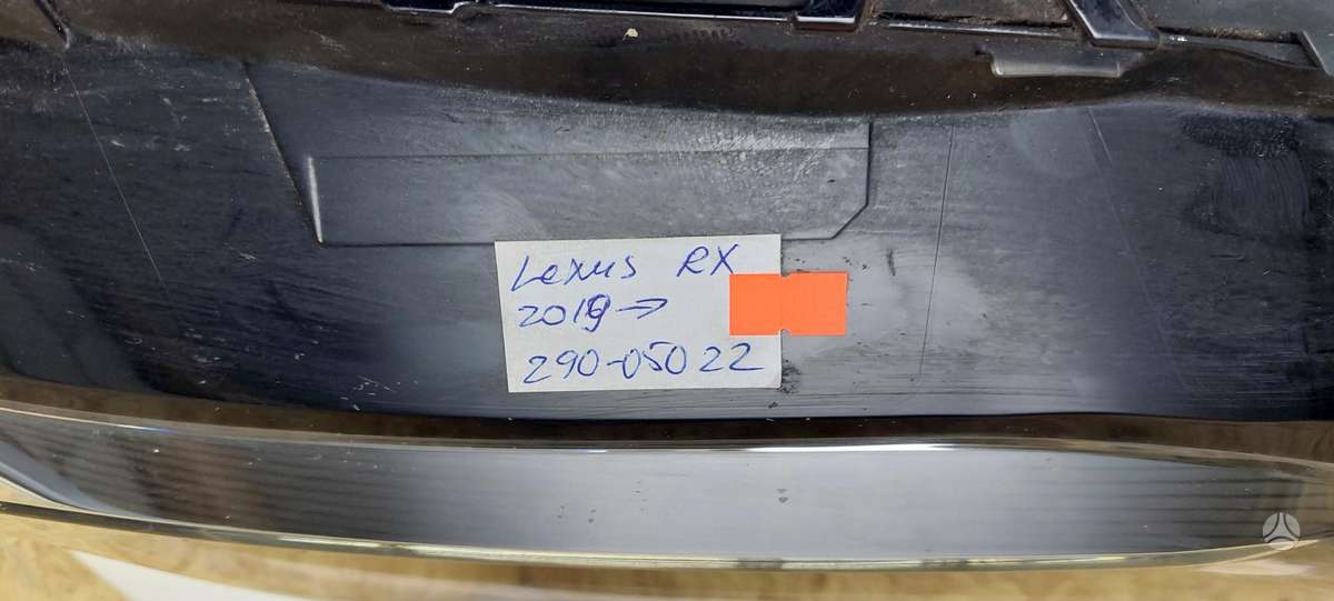 Lexus RX klasė Cen21355