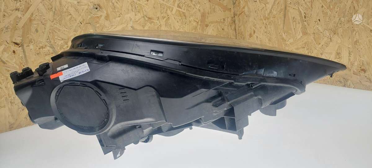 Porsche Cayenne Coupe, 9Y0941103B, Cen21363