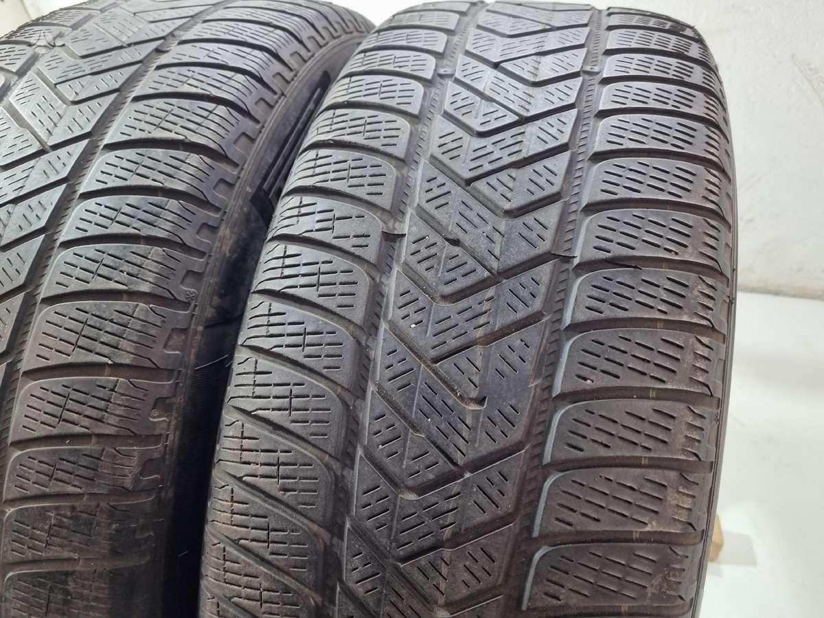 Pirelli 2023m, всесезонные 235/55 R19