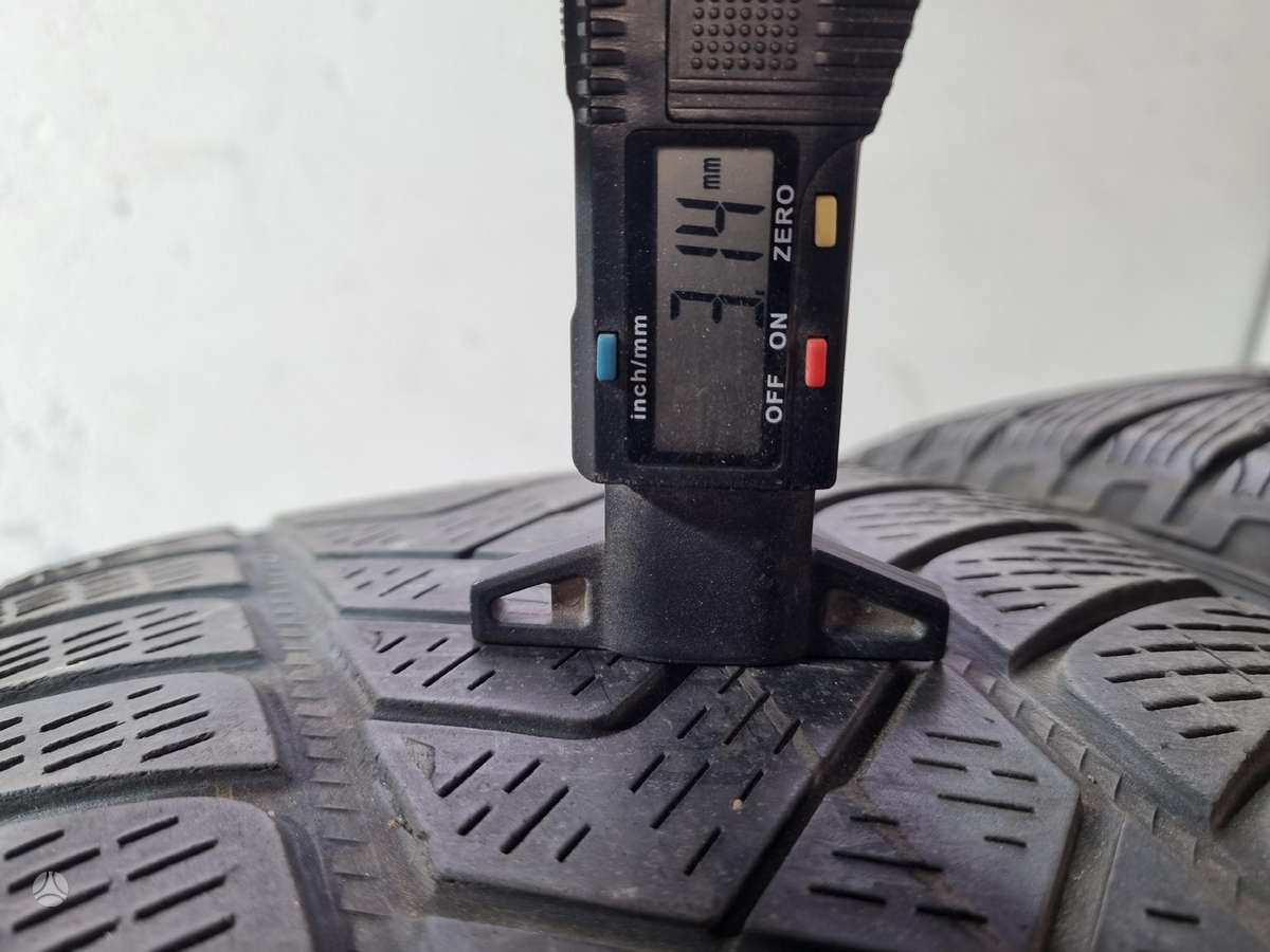 Pirelli 2023m, всесезонные 235/55 R19