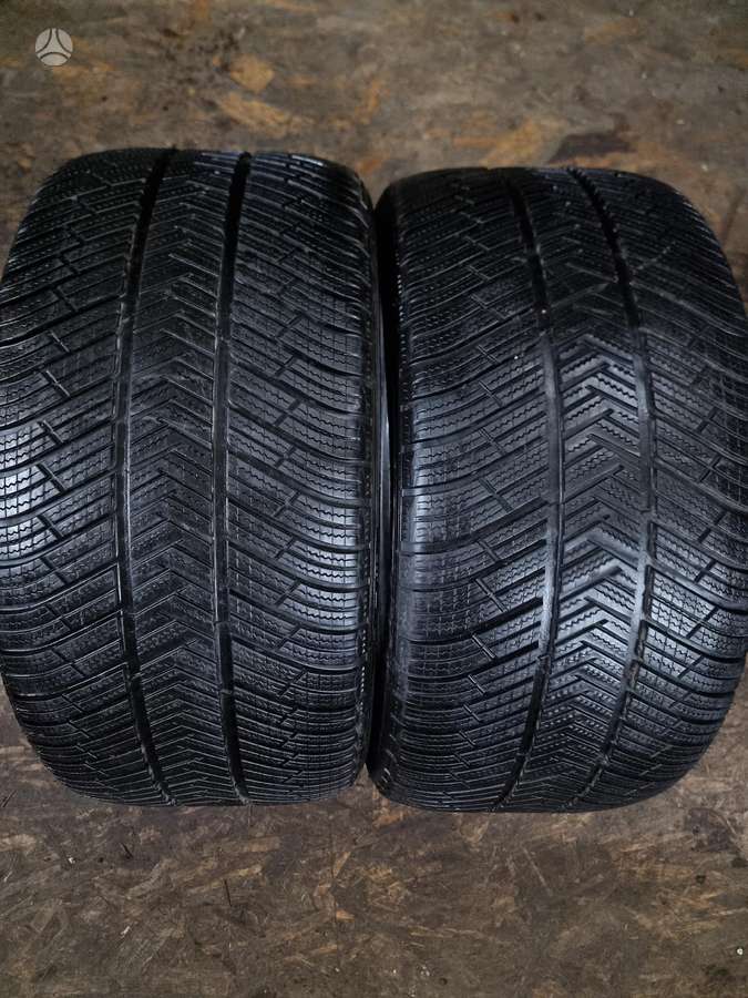 Michelin, all-season 285/40 R19