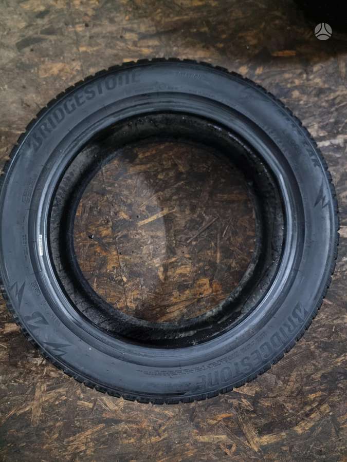 Bridgestone, universalios 285/45 R20