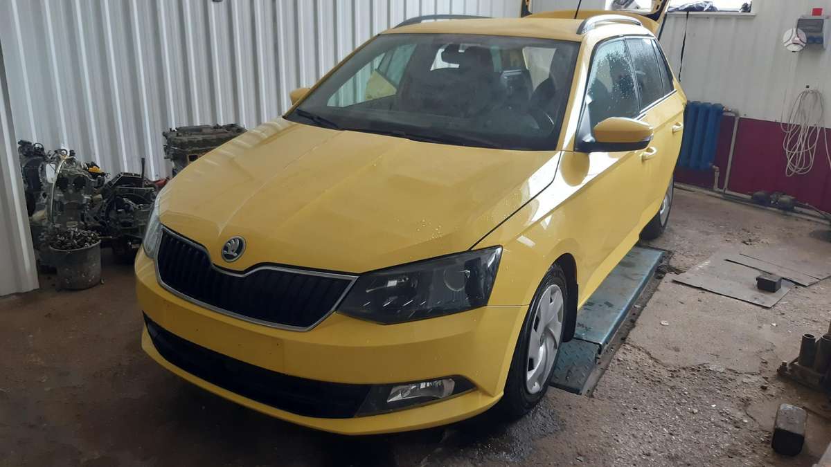 Skoda Fabia Tik pradėta ardyti