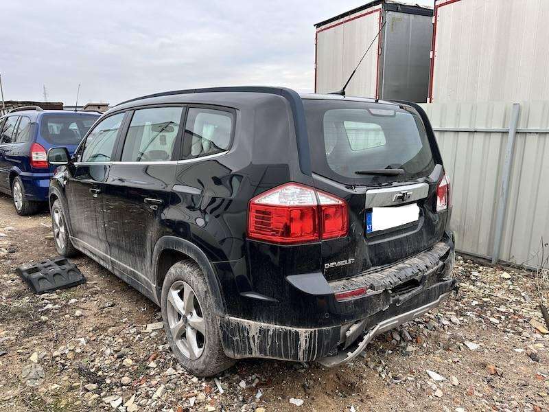 Chevrolet Orlando dalimis