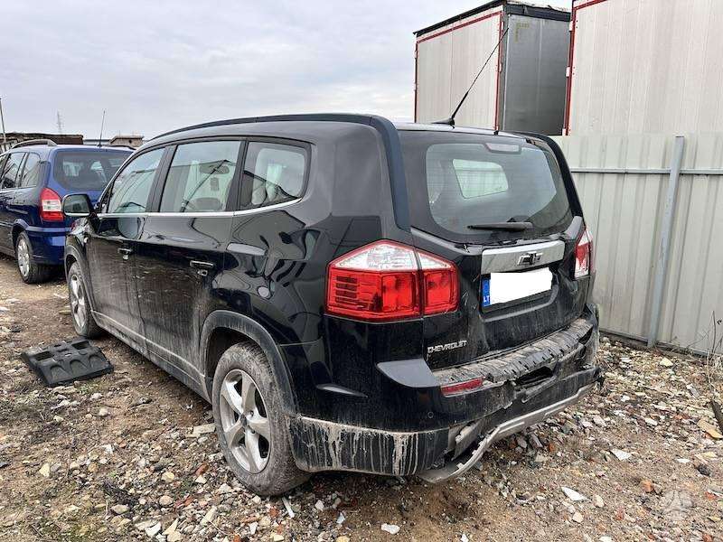 Chevrolet Orlando for parts
