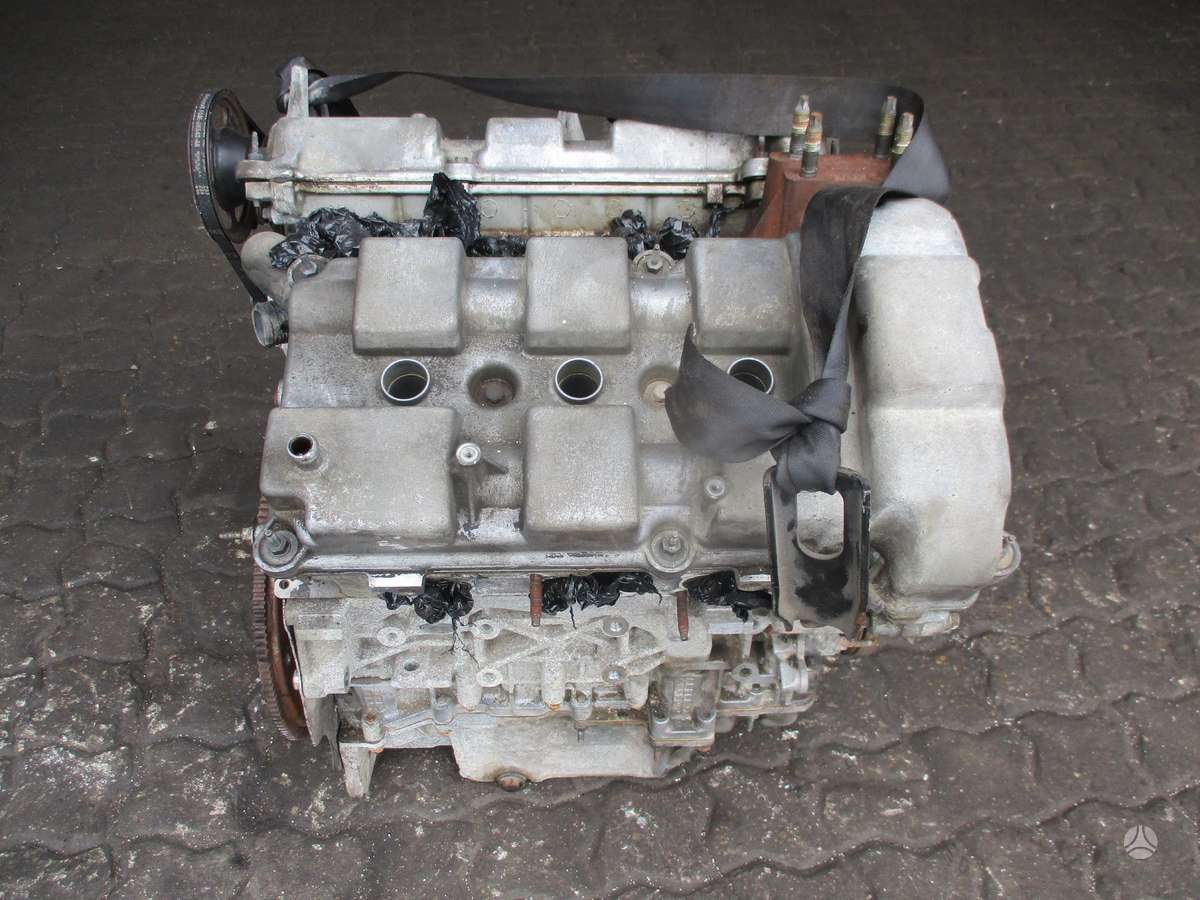 Ford Mondeo Variklis 2 5b lcbd
