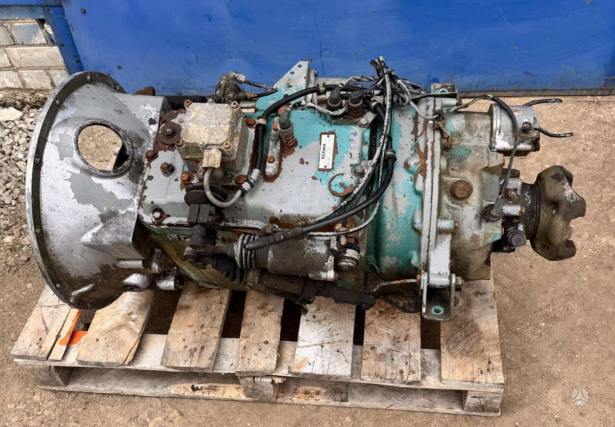Scania 113 , GR871, trucks