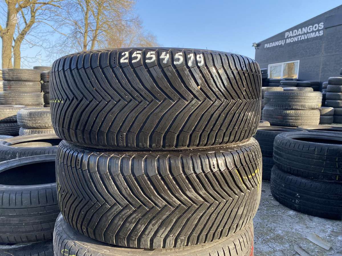 Michelin CrossClimate2, žieminės 255/45 R19